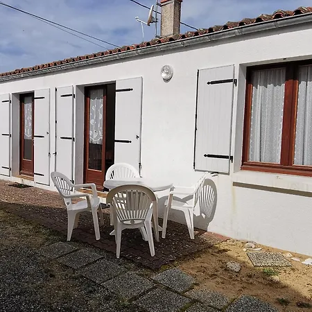 Vakantiehuis Maison A La Faute-sur-mer, Proche Plage, 4 Pers - Fr-1-194-436